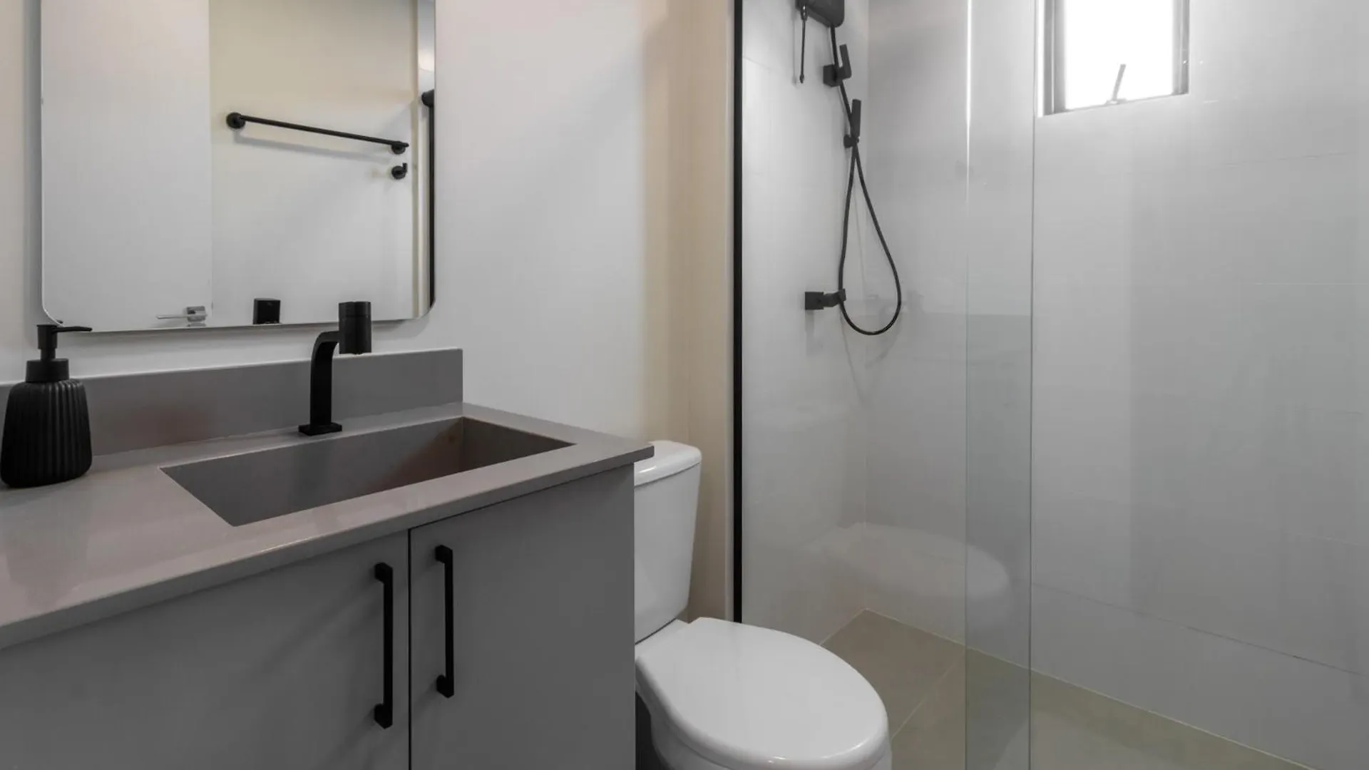 Loft Proximo A Vila Germanica E Furb Com Vaga. Blumenau 0*,  Brazil